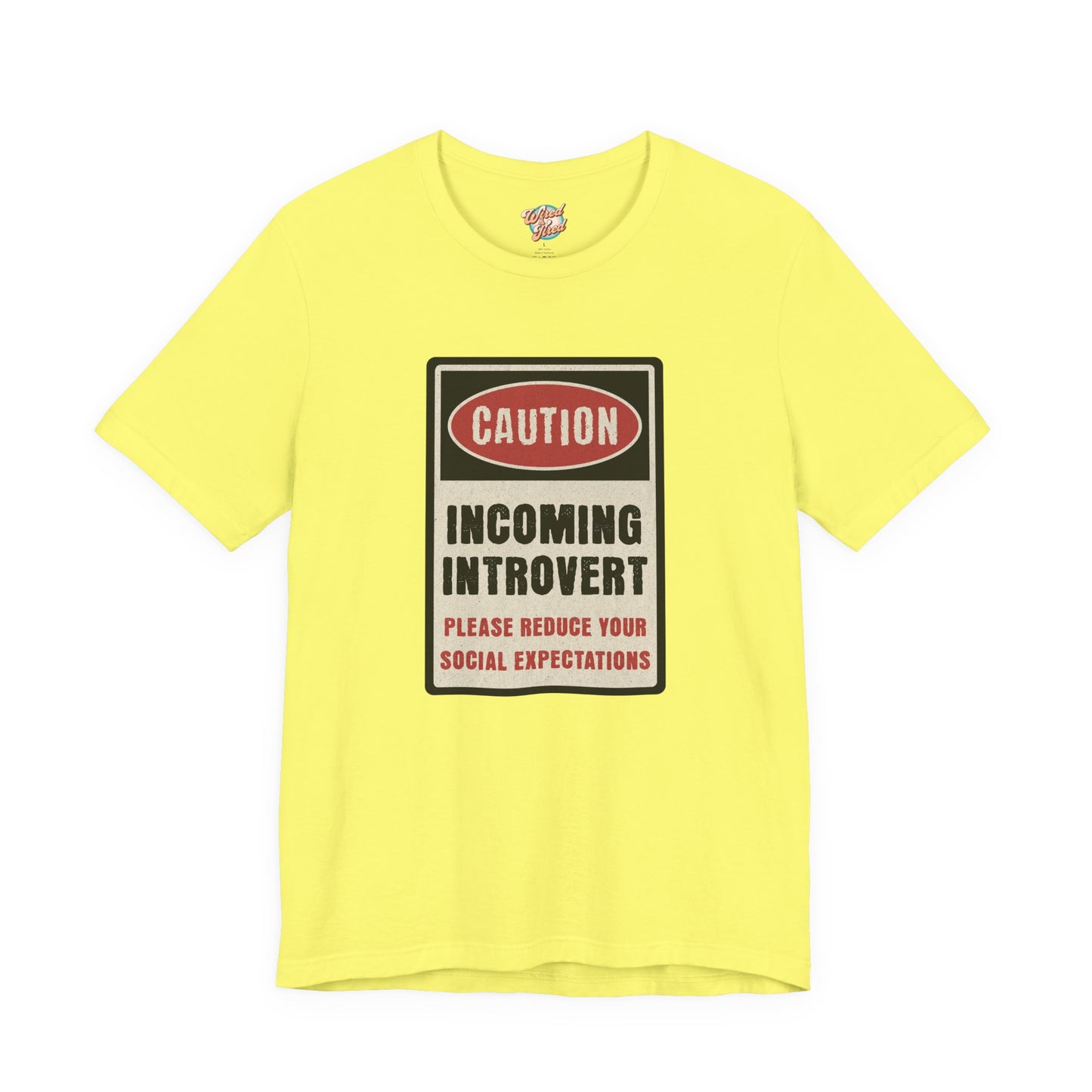 Caution Incoming Introvert – Retro Meme T-Shirt – Funny 70s Style Graphic Tee for Millennial Adults