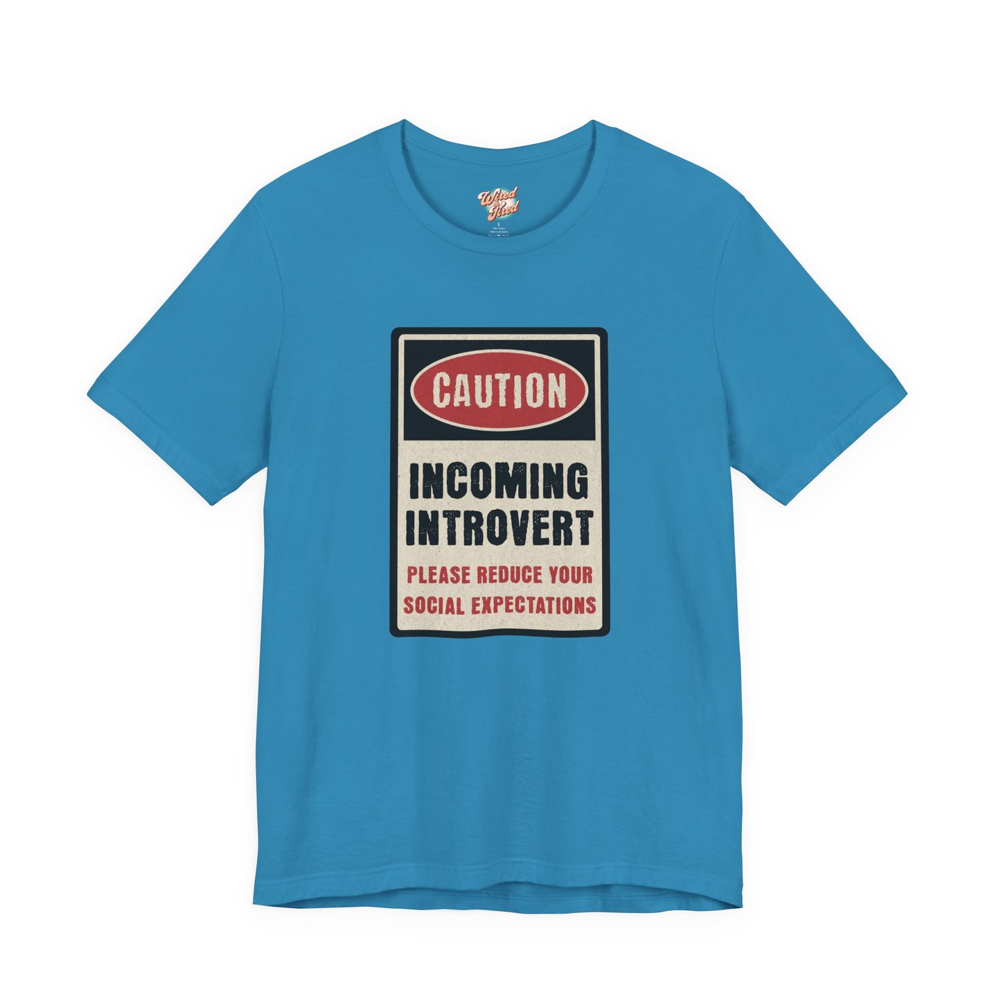 Caution Incoming Introvert – Retro Meme T-Shirt – Funny 70s Style Graphic Tee for Millennial Adults